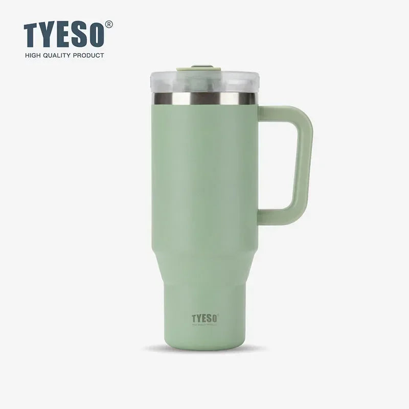 Gobelet isotherme Tyeso 900/1200 ml en acier inoxydable avec anse et paille, idéal pour les voyages, les boissons chaudes et glacées.