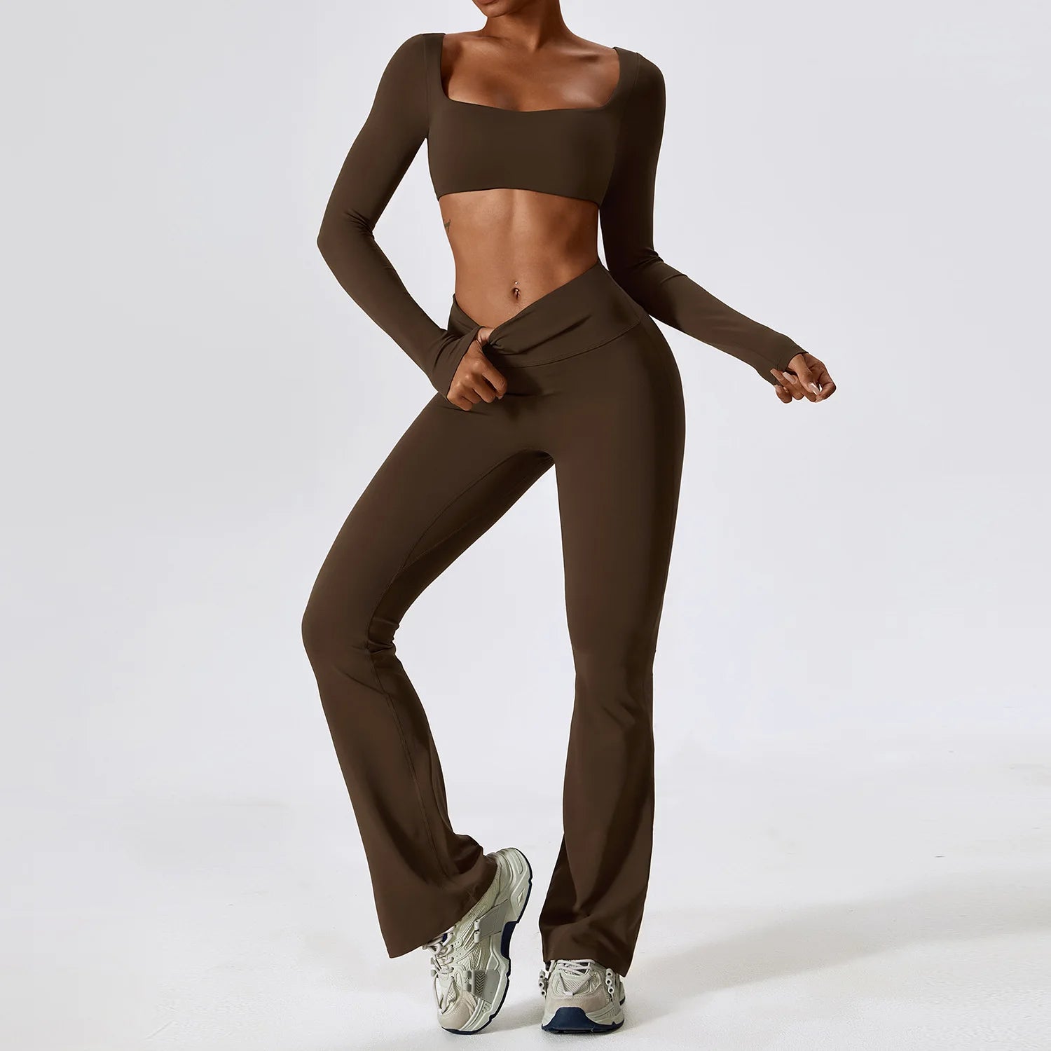Ensemble de yoga 2 pièces sans coutures pour femme : vêtements de sport de fitness, legging, soutien-gorge de sport, crop top, haut à manches longues.