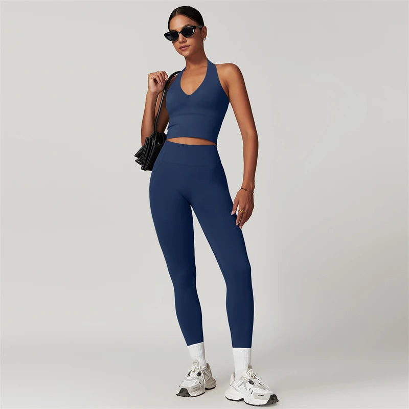 Ensemble de yoga 2 pièces pour femme, vêtements de sport et de fitness : haut court à manches courtes et legging taille haute.