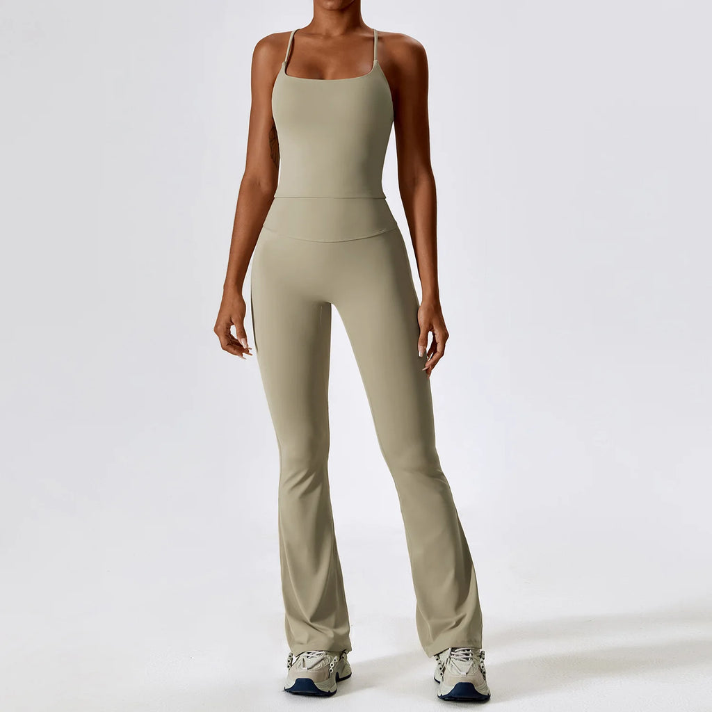 Ensemble de yoga 2 pièces sans coutures pour femme : vêtements de sport de fitness, legging, soutien-gorge de sport, crop top, haut à manches longues.