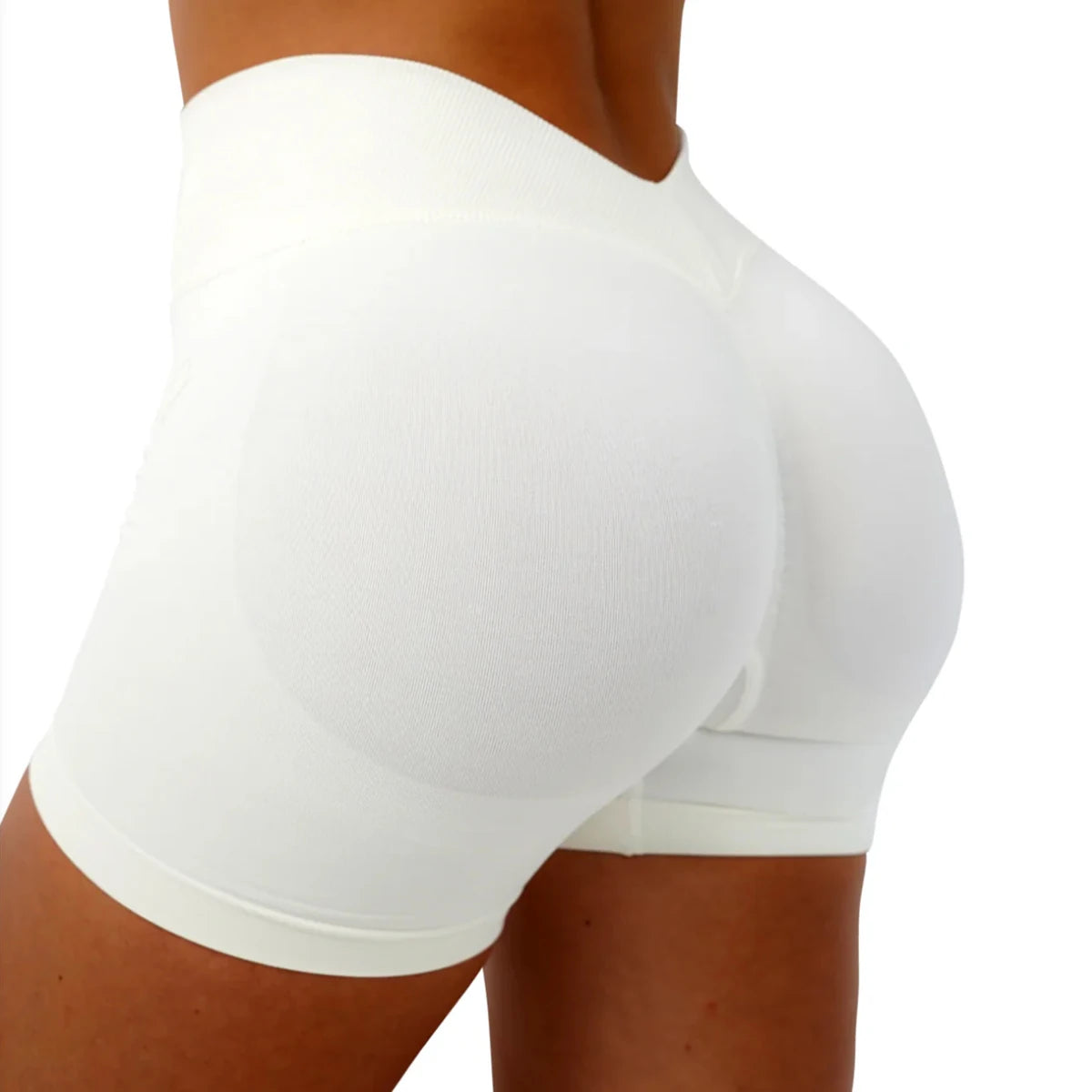 Short de sport femme à dos en V, taille mi-haute, sans coutures, idéal pour le yoga, la gym et le fitness. Extensible dans les 4 sens.