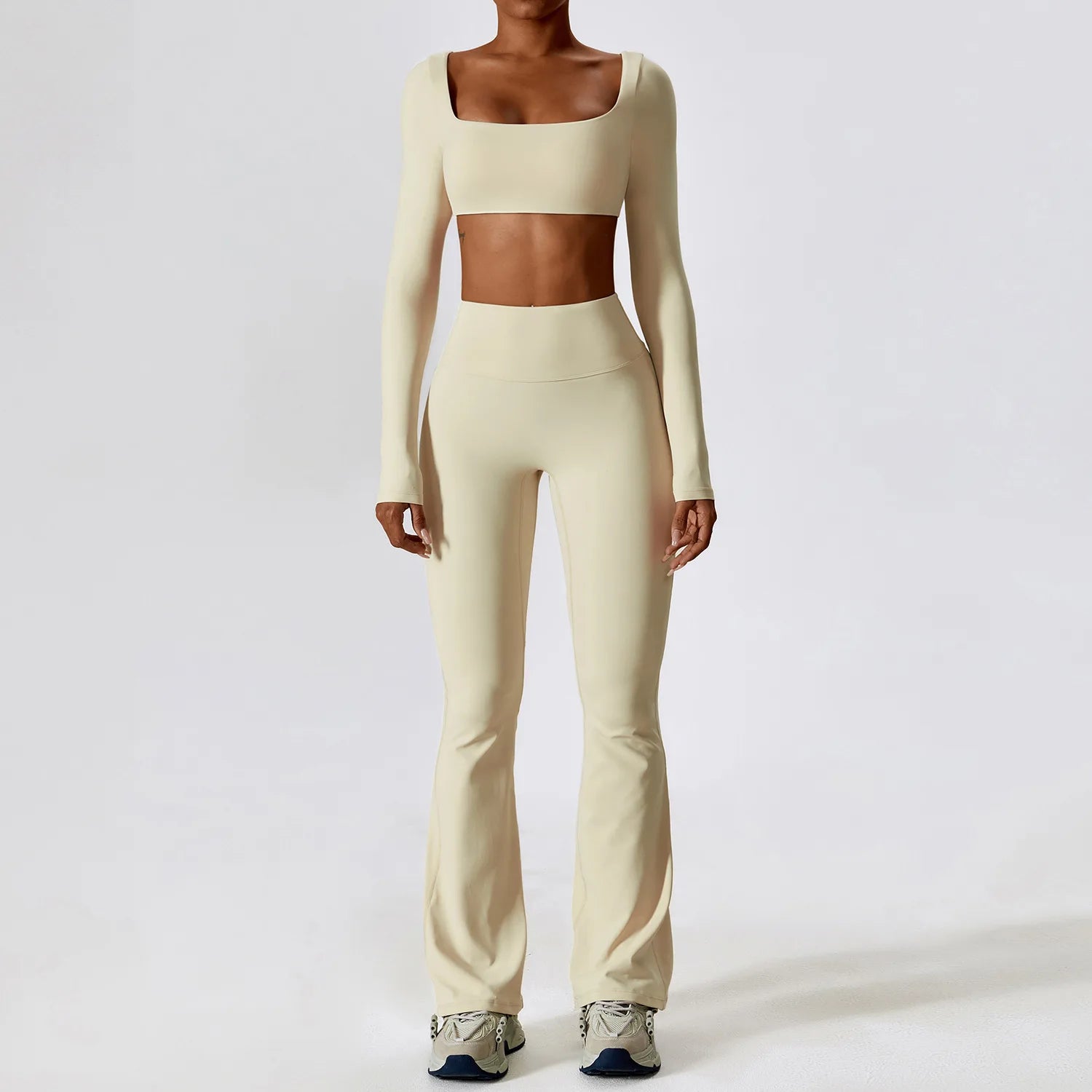 Ensemble de yoga 2 pièces sans coutures pour femme : vêtements de sport de fitness, legging, soutien-gorge de sport, crop top, haut à manches longues.