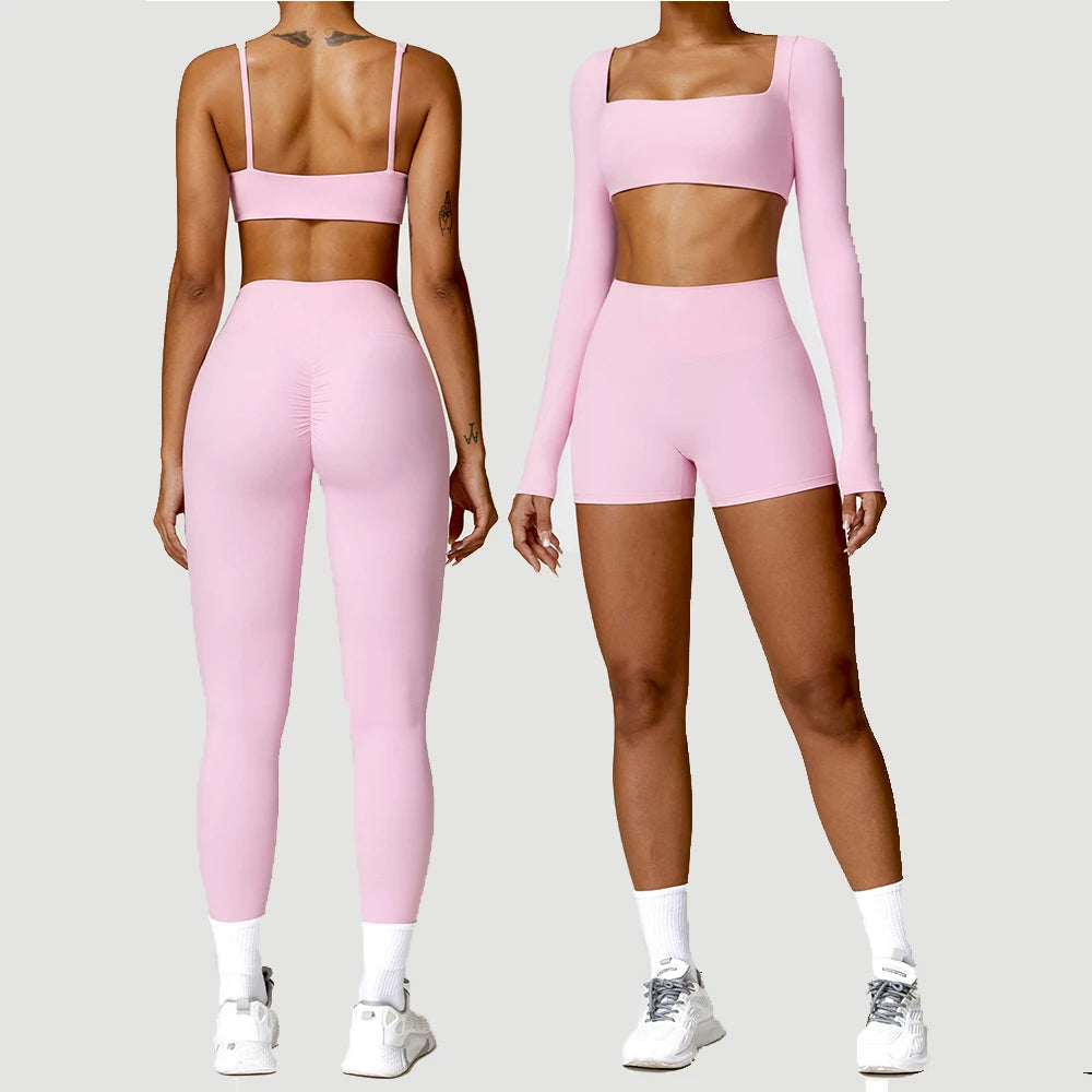 Ensemble de yoga 2 pièces pour femme : survêtement, brassière de sport, haut à manches longues et legging.