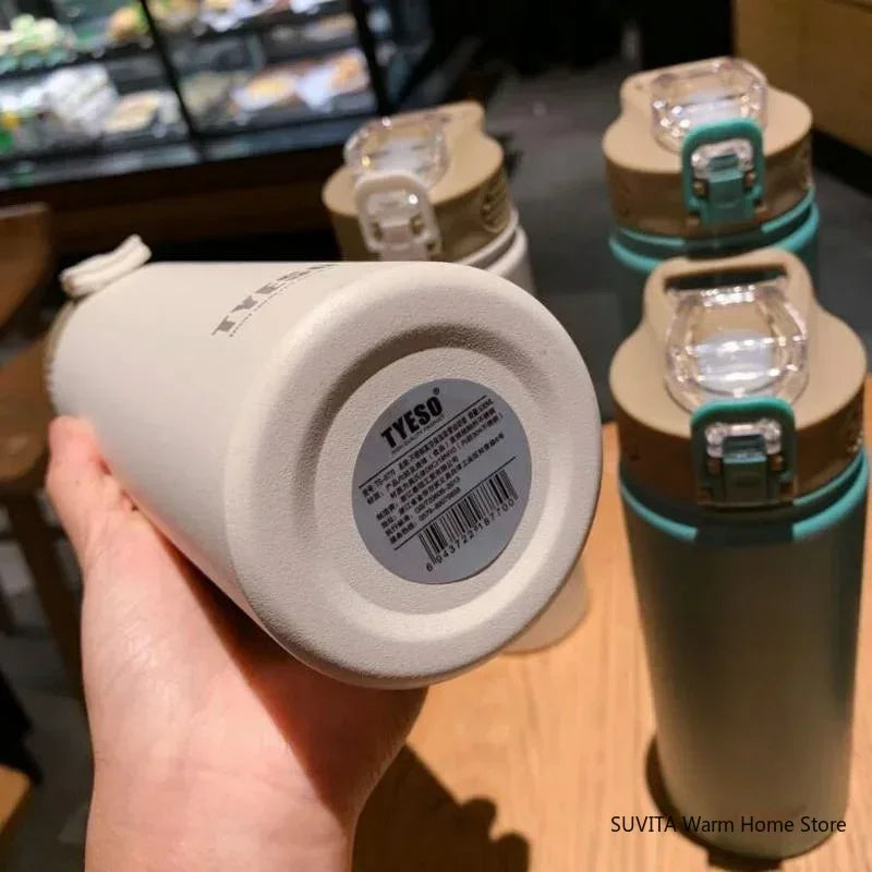 Gobelet isotherme Tyeso avec paille, 600/750 ml, en acier inoxydable, avec couvercle isolant. Tasse isotherme droite.