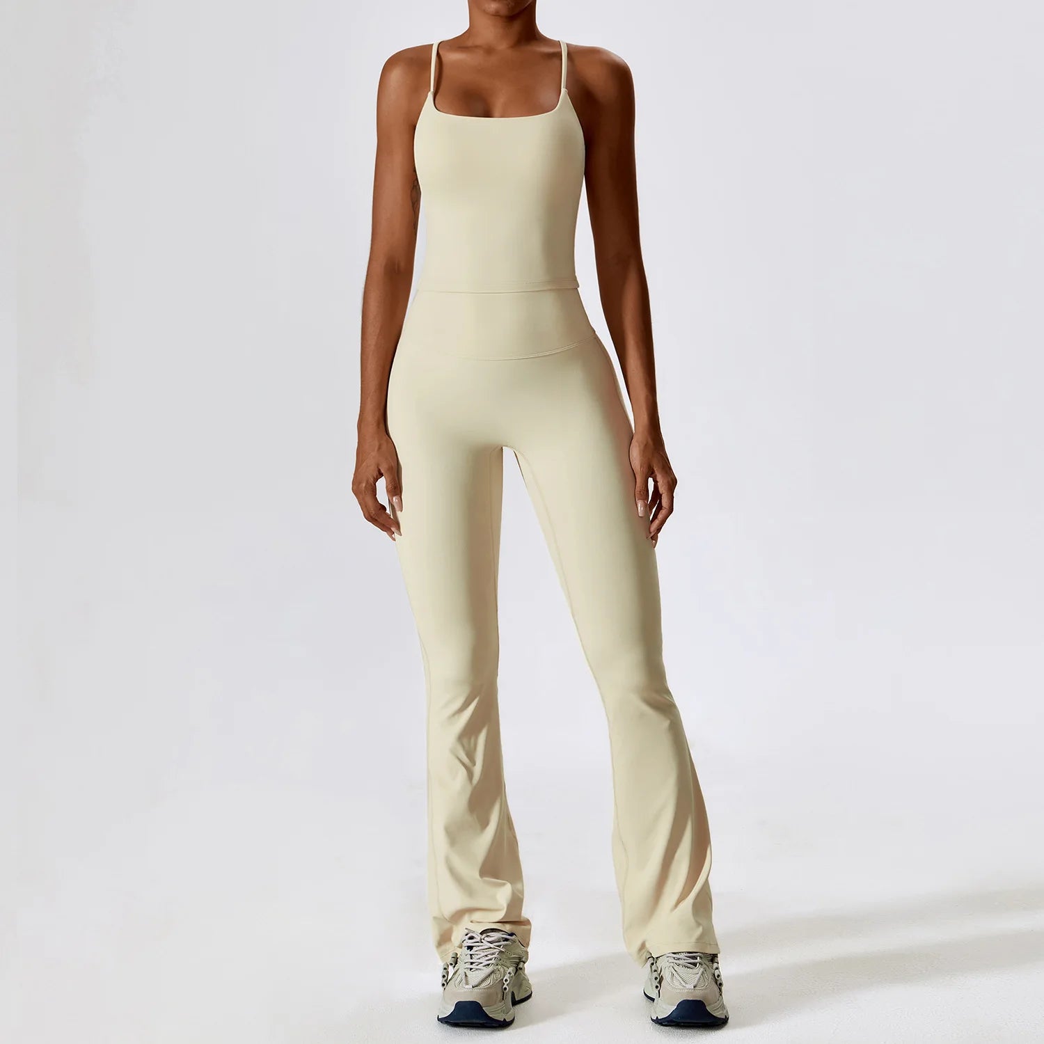 Ensemble de yoga 2 pièces sans coutures pour femme : vêtements de sport de fitness, legging, soutien-gorge de sport, crop top, haut à manches longues.